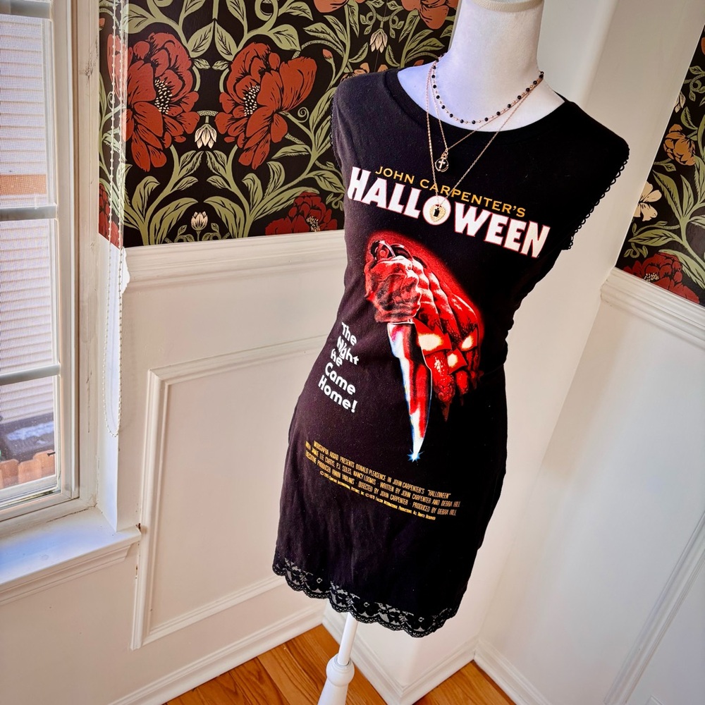 Custom Halloween T-Shirt Dress 🔪